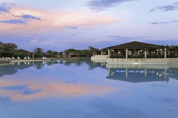 Argonauti Greenblu Resort Marina Di Pisticci Exterior photo
